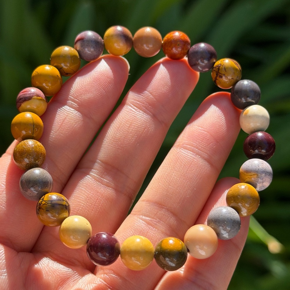 8.5mm stretchable‎ mookaite bracelet 0612